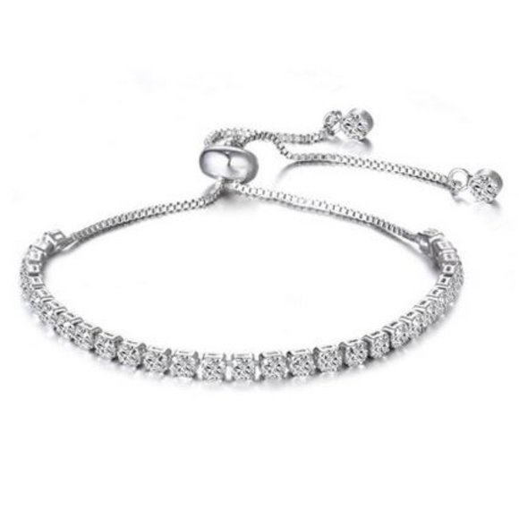 Jewelry - Swarovski crystal tennis bracelet!!